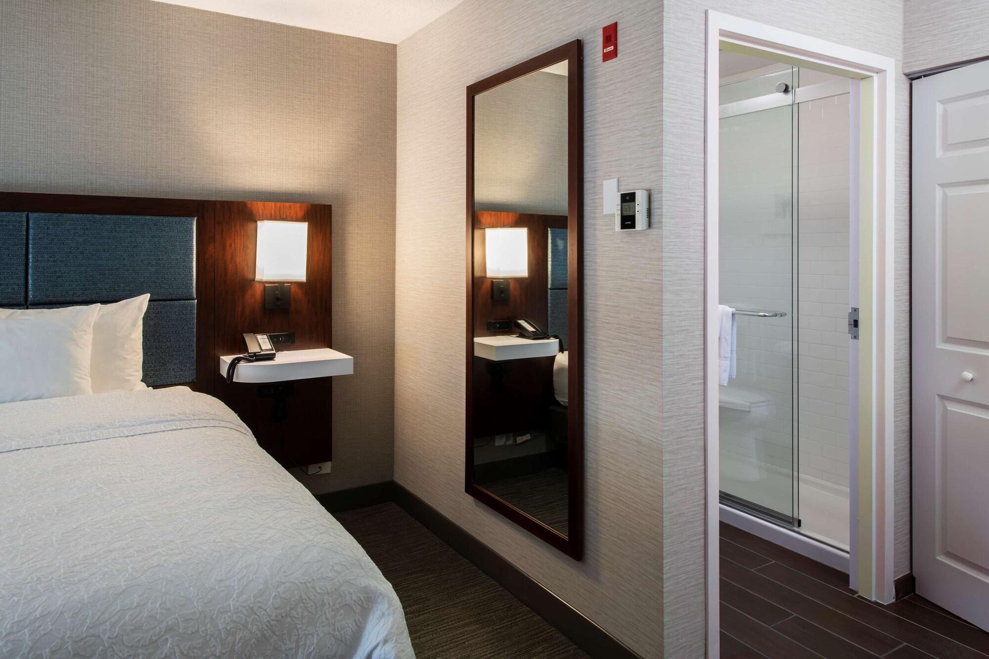 Hampton Inn & Suites Lincolnshire Kültér fotó