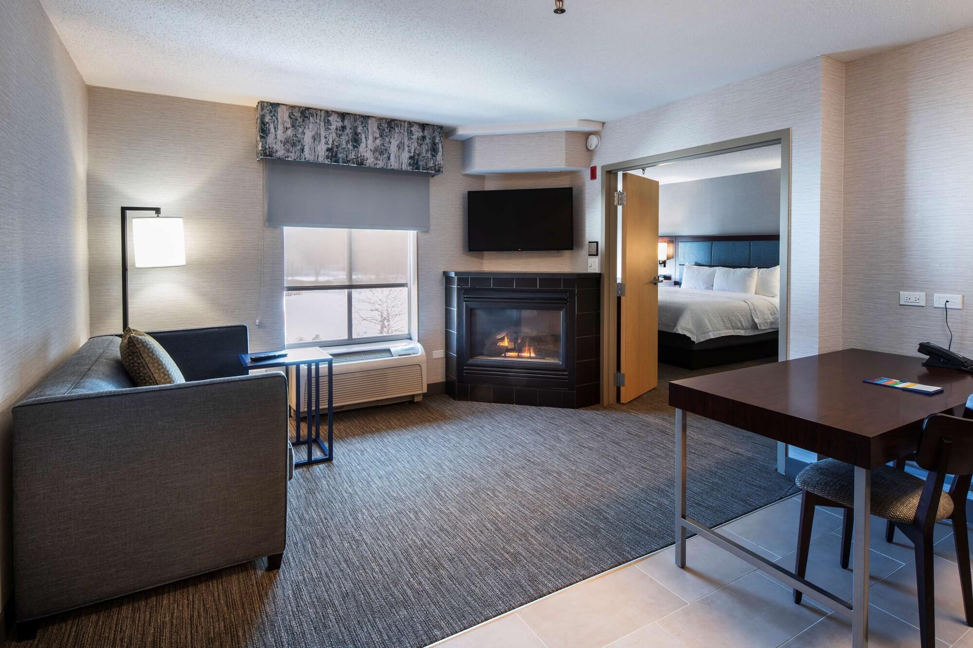 Hampton Inn & Suites Lincolnshire Kültér fotó