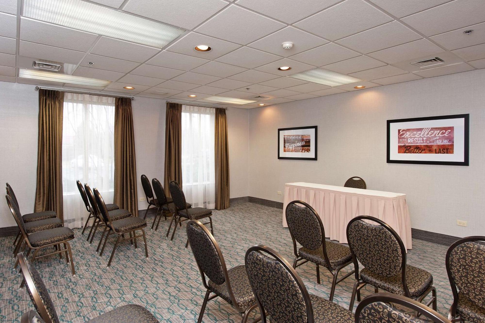 Hampton Inn & Suites Lincolnshire Kültér fotó
